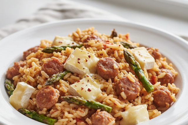 Arroz cremoso de linguiça aspargos e brie