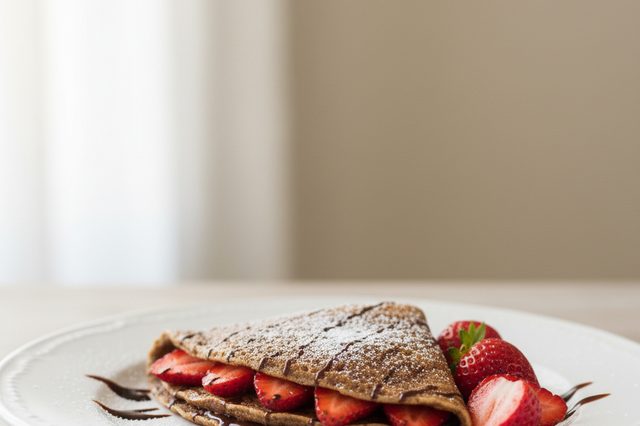 Crepe de Chocolate com Morango