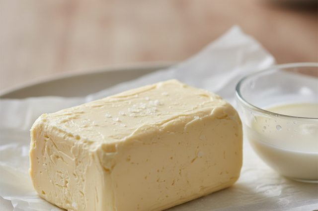 Manteiga caseira de creme de leite fresco