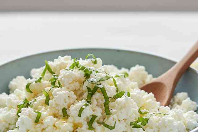 Molho de Ervas com Queijo Cottage