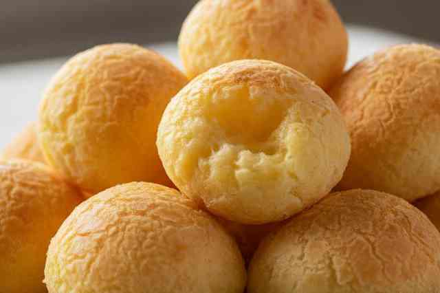Pão de Queijo Mineiro