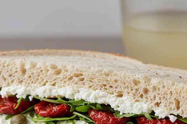 Sanduiche Light de Ricota com Tomate Seco