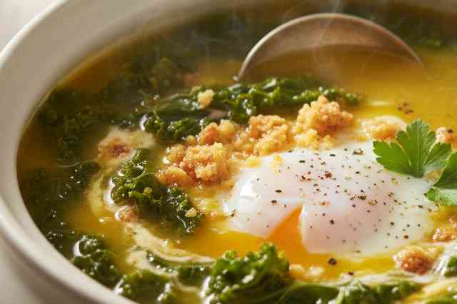Sopa de Fubá e Couve