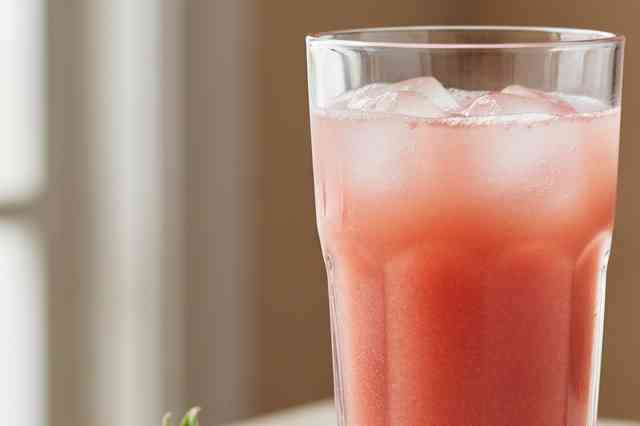 Suco de Morango com Pera