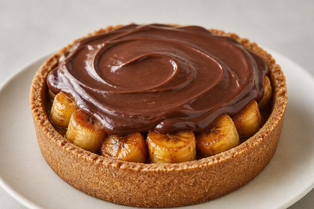 Tortinha de banana caramelizada com creme de chocolate